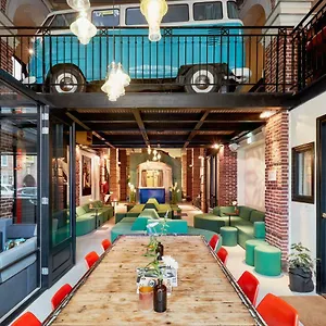https://hotel-not-hotel.zandvoort-hotels.com